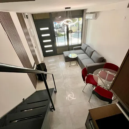 Loft Of E-smile Couple 아파트 테살로니키